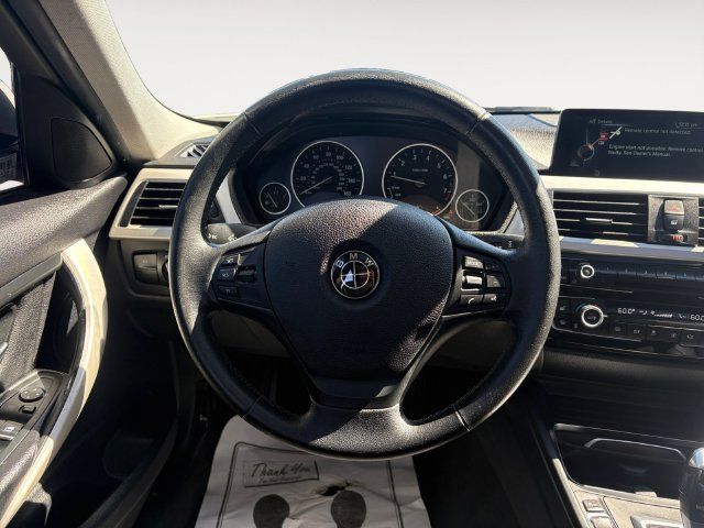Used 2016 BMW 320i xDrive Sedan AWD/4WD image 10