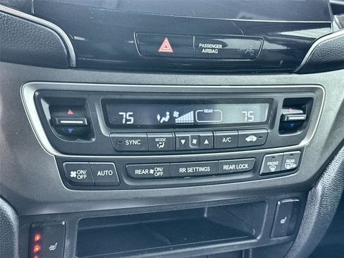 Used 2022 Honda Pilot Special Edition image 28
