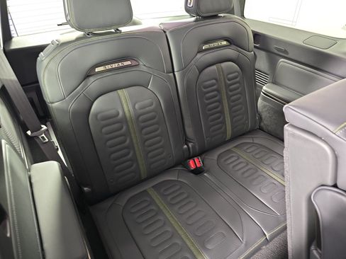 Used 2024 Rivian R1S Adventure AWD/4WD image 25