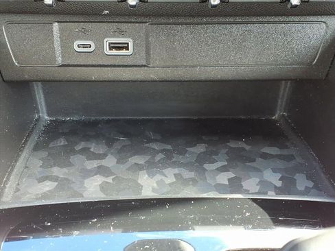 Used 2024 GMC Canyon AT4 w/ Canyon Safety Plus Package image 21