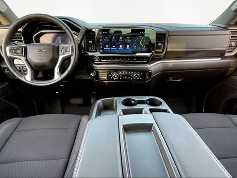 Used 2023 Chevrolet Silverado 1500 RST image 7