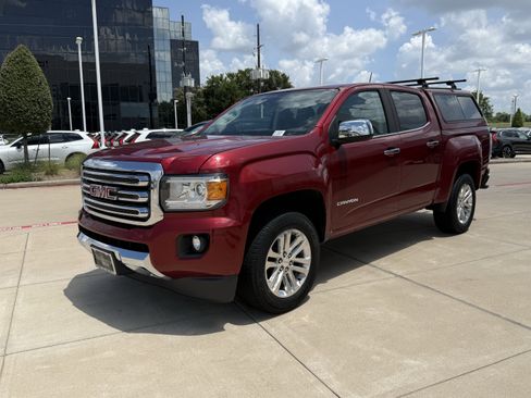 Used 2017 GMC Canyon SLT w/ Driver Alert Package AWD/4WD image 3