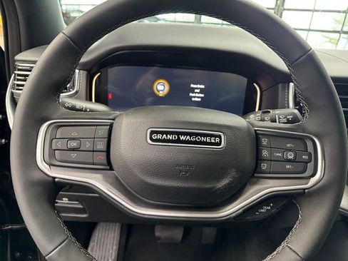 New 2026 Jeep Grand Wagoneer L Limited AWD/4WD image 19