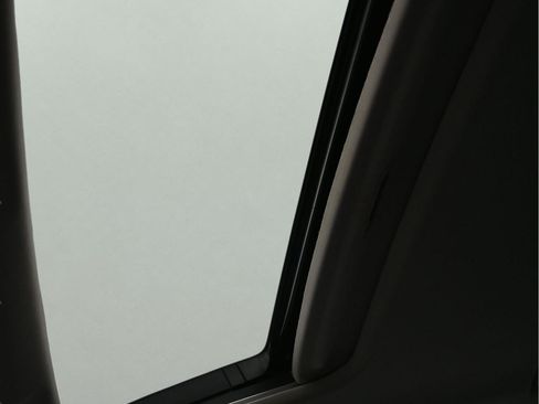 Used 2023 Honda Accord EX image 18