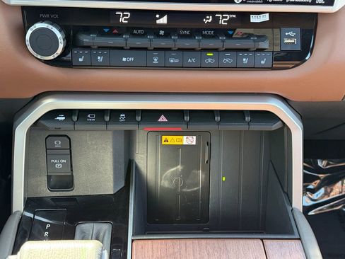 Used 2024 Toyota Tundra 1794 Edition image 28