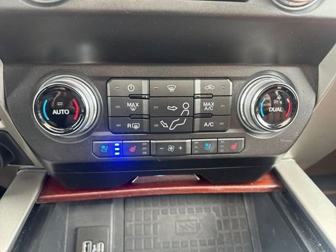 Used 2021 Ford F350 King Ranch w/ King Ranch Ultimate Package AWD/4WD image 44