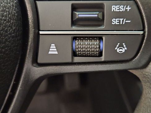 Certified 2025 Honda Accord SE image 33