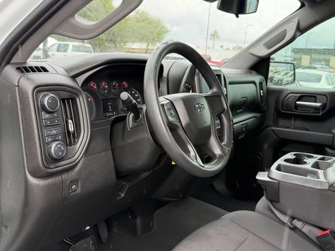 Used 2020 Chevrolet Silverado 1500 Custom Trail Boss w/ Custom Convenience Package AWD/4WD image 18