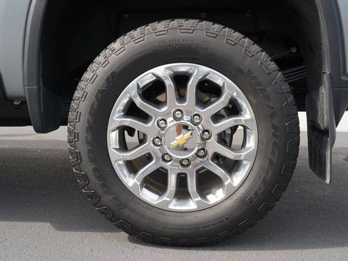 Certified 2025 Chevrolet Silverado 3500 LTZ w/ LTZ Plus Package AWD/4WD image 33