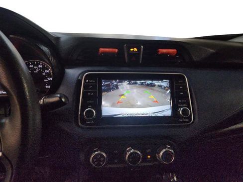 Used 2023 Nissan Versa SV image 14