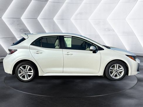 Used 2022 Toyota Corolla SE FWD image 6