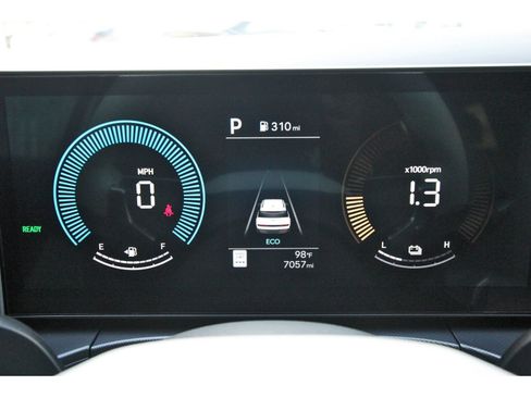 Certified 2026 Hyundai Santa Fe SE FWD image 17