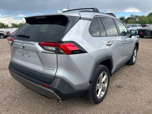 Used 2019 Toyota RAV4 Limited w/ Carpet Mat Package AWD/4WD image 6
