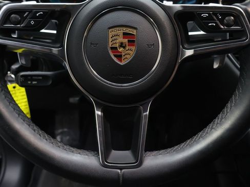 Used 2018 Porsche Macan image 19