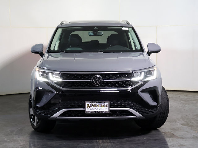 Used 2024 Volkswagen Taos SEL AWD/4WD image 9