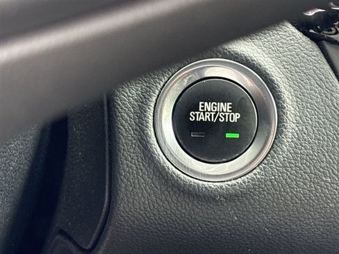 Used 2019 Buick Envision Premium AWD/4WD image 17