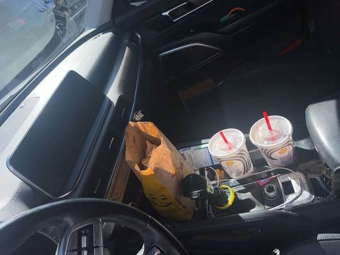 Used 2022 Kia Telluride EX w/ EX Premium Package image 7