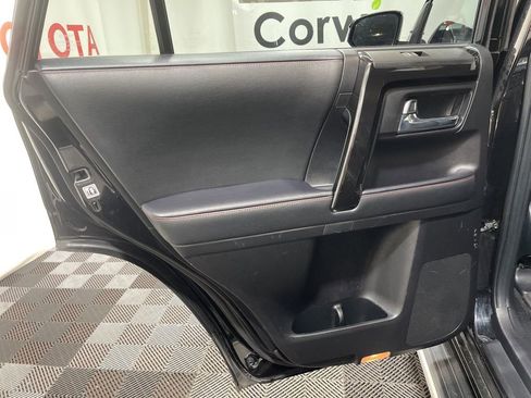 Used 2021 Toyota 4Runner TRD Off-Road Premium w/ Moonroof Package image 17