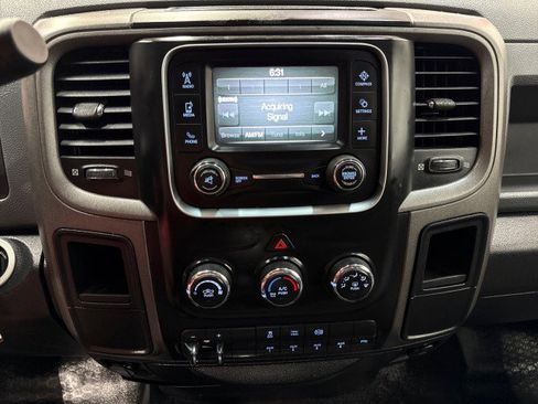 Used 2017 RAM 5500 Tradesman w/ Power & Remote Entry Group image 17