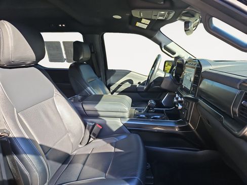 Used 2022 Ford F150 Lariat w/ Equipment Group 502A High image 15