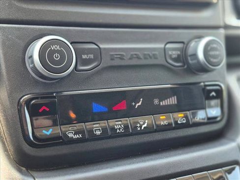 Used 2023 RAM ProMaster 2500 FWD image 16