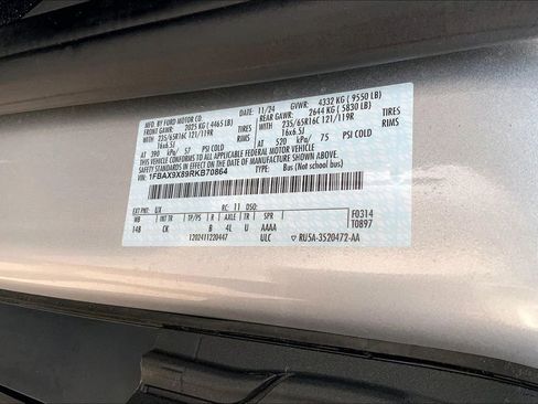 Used 2024 Ford Transit 350 XLT AWD/4WD image 32