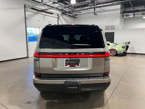 Used 2026 Lexus GX 550 w/ Accessory Package (2T) image 4