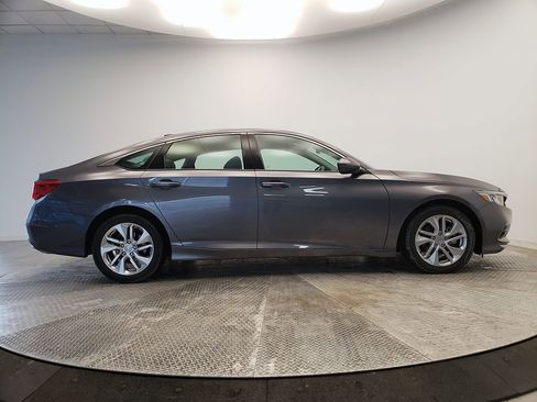 Used 2019 Honda Accord LX image 6