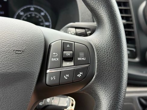 New 2025 Ford Transit 250 148 Medium Roof image 21