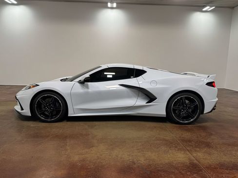 Used 2020 Chevrolet Corvette Stingray Premium Cpe w/ 3LT Preferred Equipment Group RWD image 25