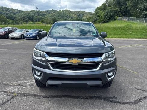 Used 2015 Chevrolet Colorado LT w/ LT Convenience Package AWD/4WD image 3