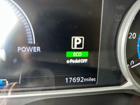 Used 2020 Nissan Leaf SV w/ SV All Weather Package image 41