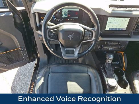 Used 2022 Ford Bronco Badlands w/ Sasquatch Package AWD/4WD image 3