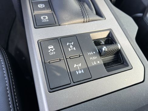 Used 2025 Toyota Land Cruiser image 32