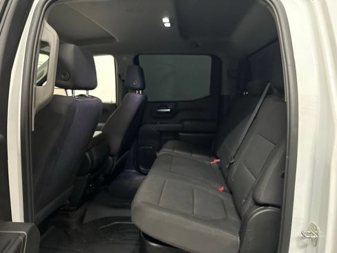 Used 2020 Chevrolet Silverado 1500 Custom w/ Custom Value Package RWD image 46