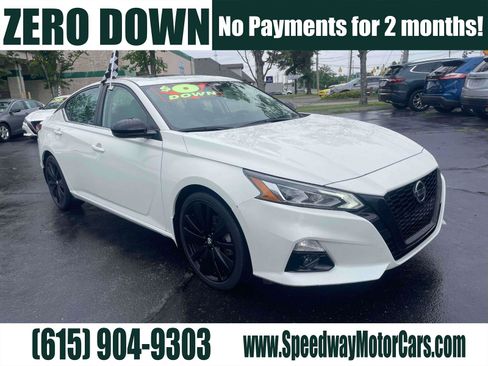 Used 2022 Nissan Altima 2.5 SR w/ Midnight Edition Package FWD image 1