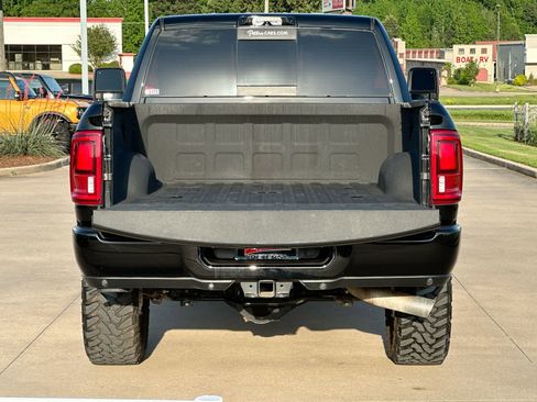 Used 2025 RAM 2500 Limited image 25