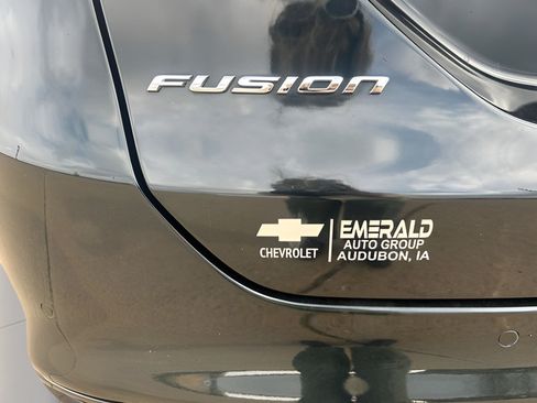 Used 2014 Ford Fusion Titanium FWD image 28