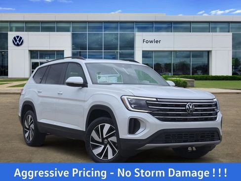 New 2026 Volkswagen Atlas SE FWD image 1