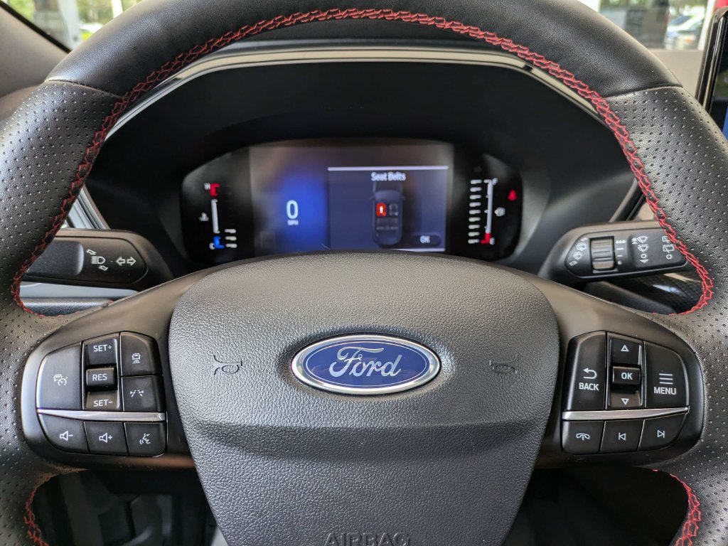 Used 2023 Ford Escape ST-Line w/ Tech Pack #1 FWD image 30