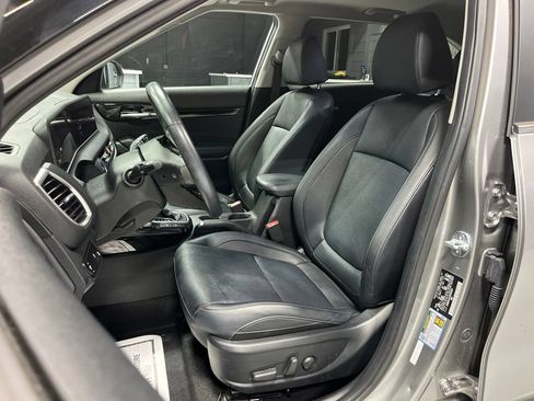 Used 2024 Kia Seltos EX AWD/4WD image 15
