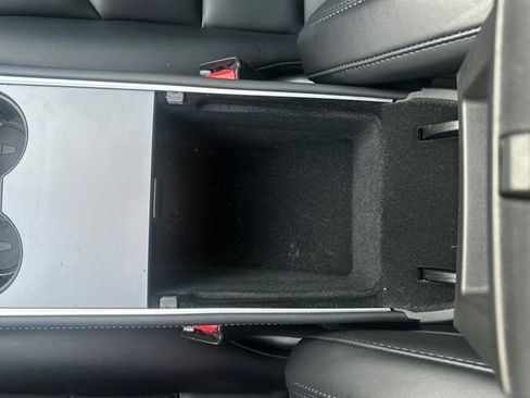 Used 2023 Tesla Model Y Performance image 26