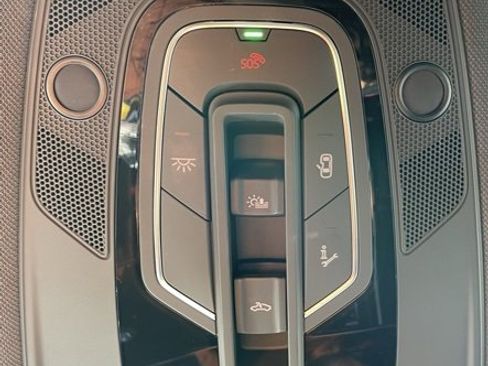 Used 2021 Audi Q7 2.0T Premium Plus w/ Executive Package image 23