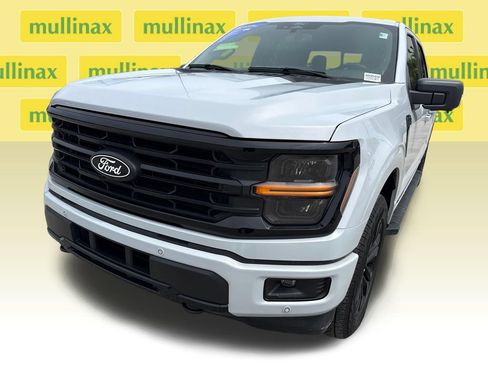 Used 2025 Ford F150 XLT w/ Equipment Group 302A MID AWD/4WD image 10