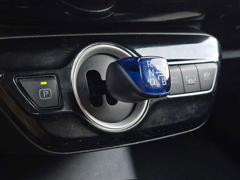 Used 2022 Toyota Prius Prime LE image 30