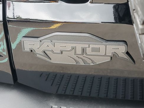 New 2026 Ford Bronco Raptor w/ Interior Carbon Fiber Pack AWD/4WD image 6