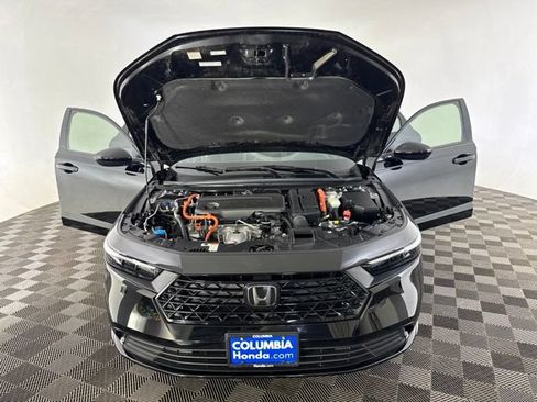 Used 2025 Honda Accord Sport image 15