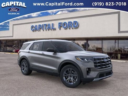 New 2026 Ford Explorer Active w/ Active Comfort Package AWD/4WD image 7