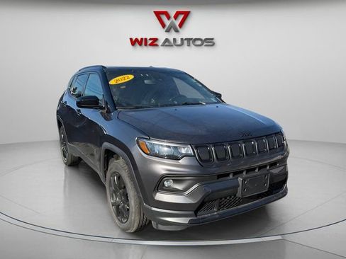 Used 2022 Jeep Compass Altitude w/ Convenience Group image 3