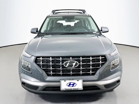 New 2026 Hyundai Venue SEL FWD image 2